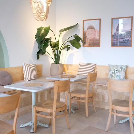 Meshk Airport Hotel Arnavutkoy Экстерьер фото
